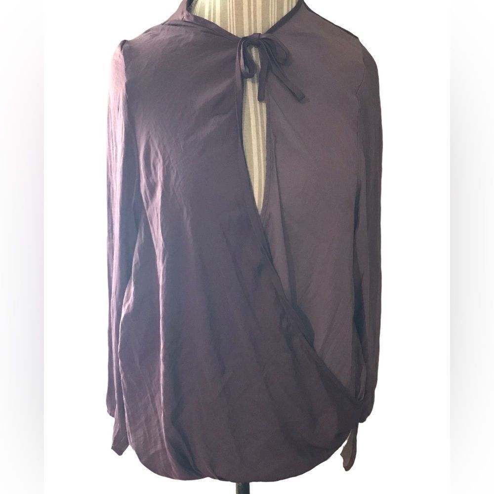 Silence + Noise wrap blouse excellent condition